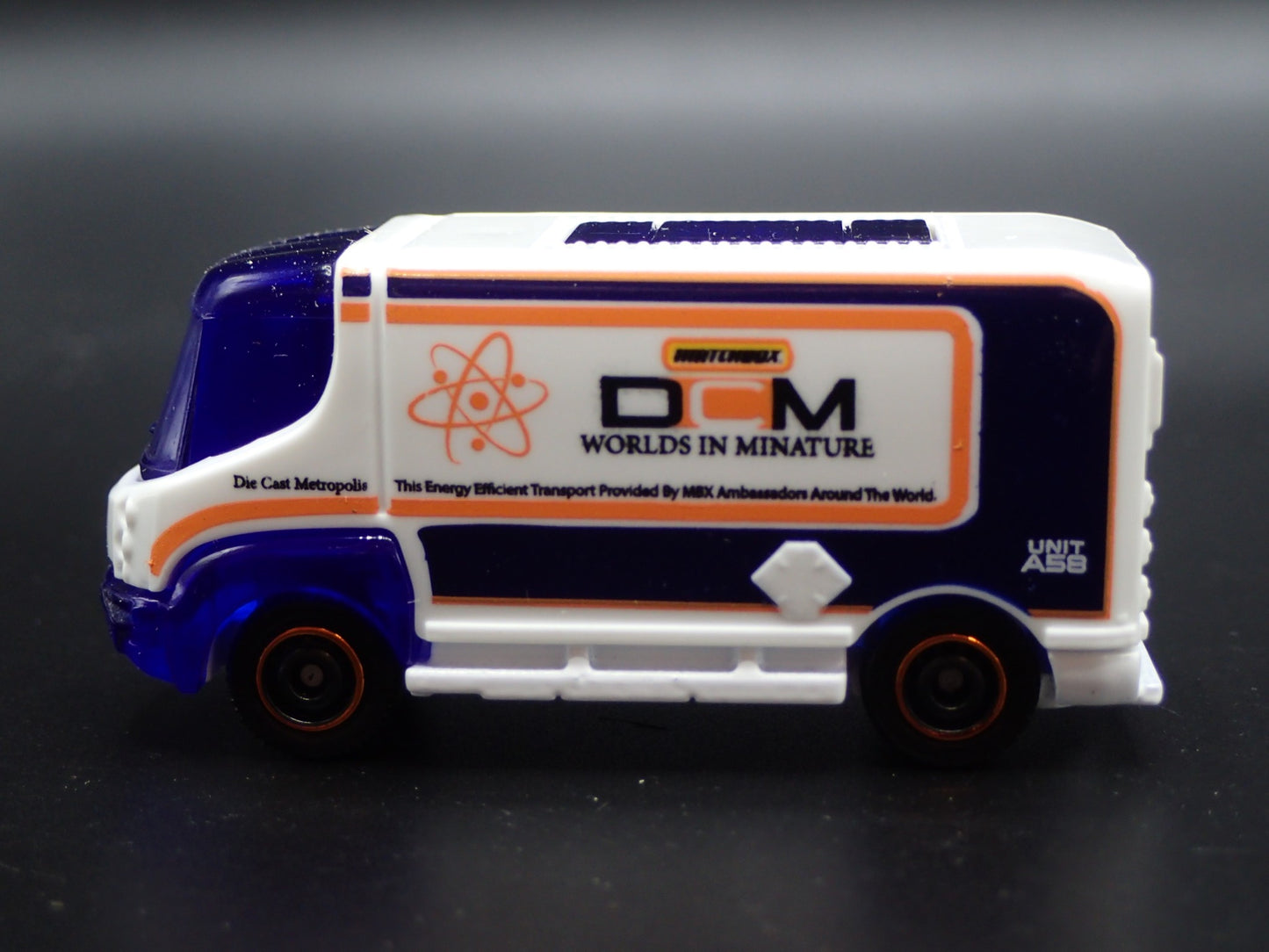 2009-2013 INTERNATIONAL eSTAR ELECTRIC VEHICLE VAN 1:64 SCALE DIECAST MODEL CAR