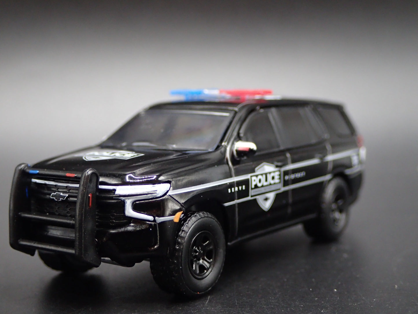 2021 CHEVY CHEVROLET TAHOE POLICE GM FLEET VEHICLE 1:64 SCALE DIECAST MODEL CAR