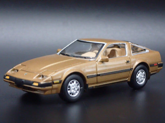 1983-1989 NISSAN 300ZX GOLD 1:64 SCALE COLLECTIBLE DIORAMA DIECAST MODEL CAR