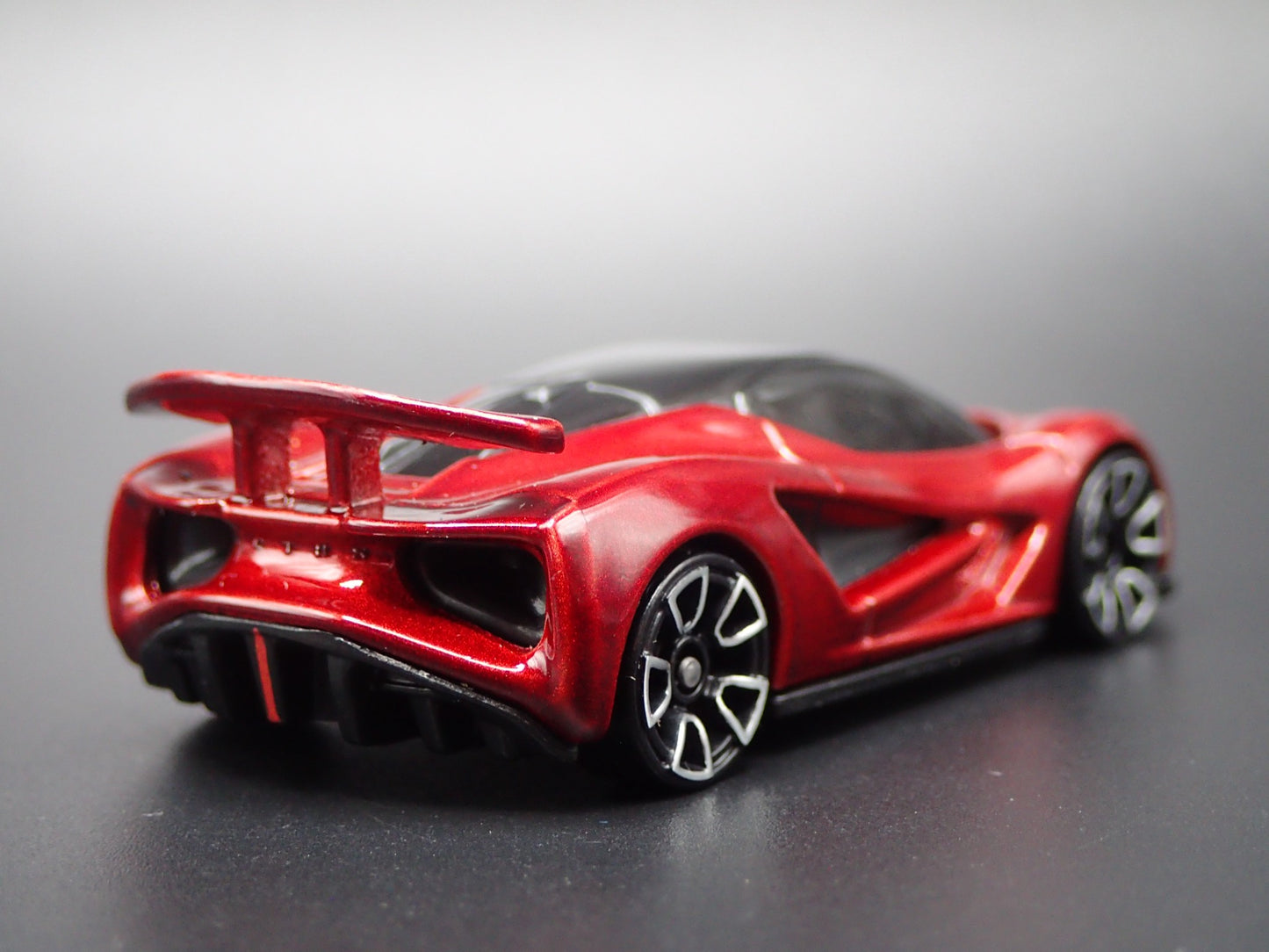 2023-2024 LOTUS EVIJA BURGUNDY 1/64 SCALE COLLECTIBLE DIORAMA DIECAST MODEL CAR