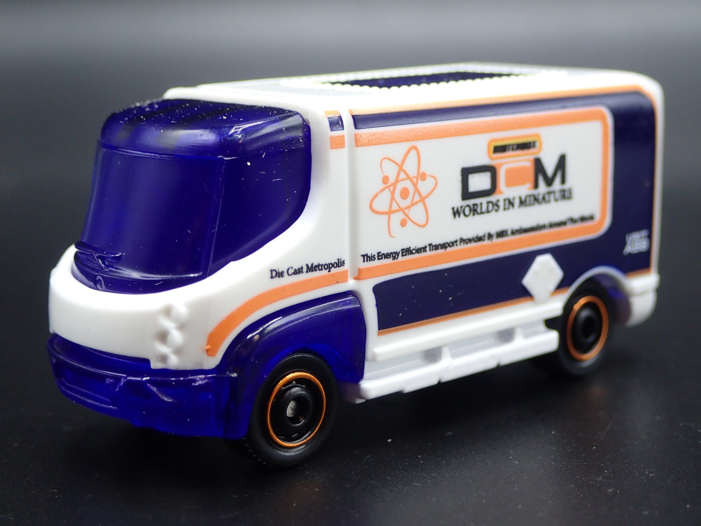 2009-2013 INTERNATIONAL eSTAR ELECTRIC VEHICLE VAN 1:64 SCALE DIECAST MODEL CAR