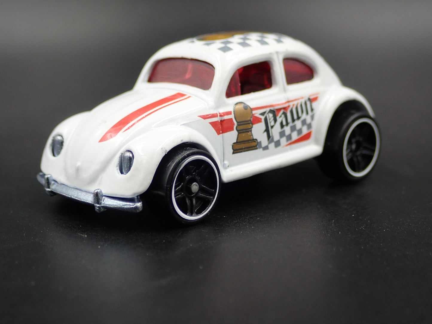 1960-1967 VW VOLKSWAGEN CLASSIC BEETLE BUG 1:64 SCALE DIORAMA DIECAST MODEL CAR