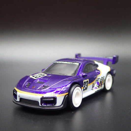 1976-1981 PORSCHE 935-78 RACING K&W 1:64 SCALE COLLECTIBLE DIECAST MODEL CAR