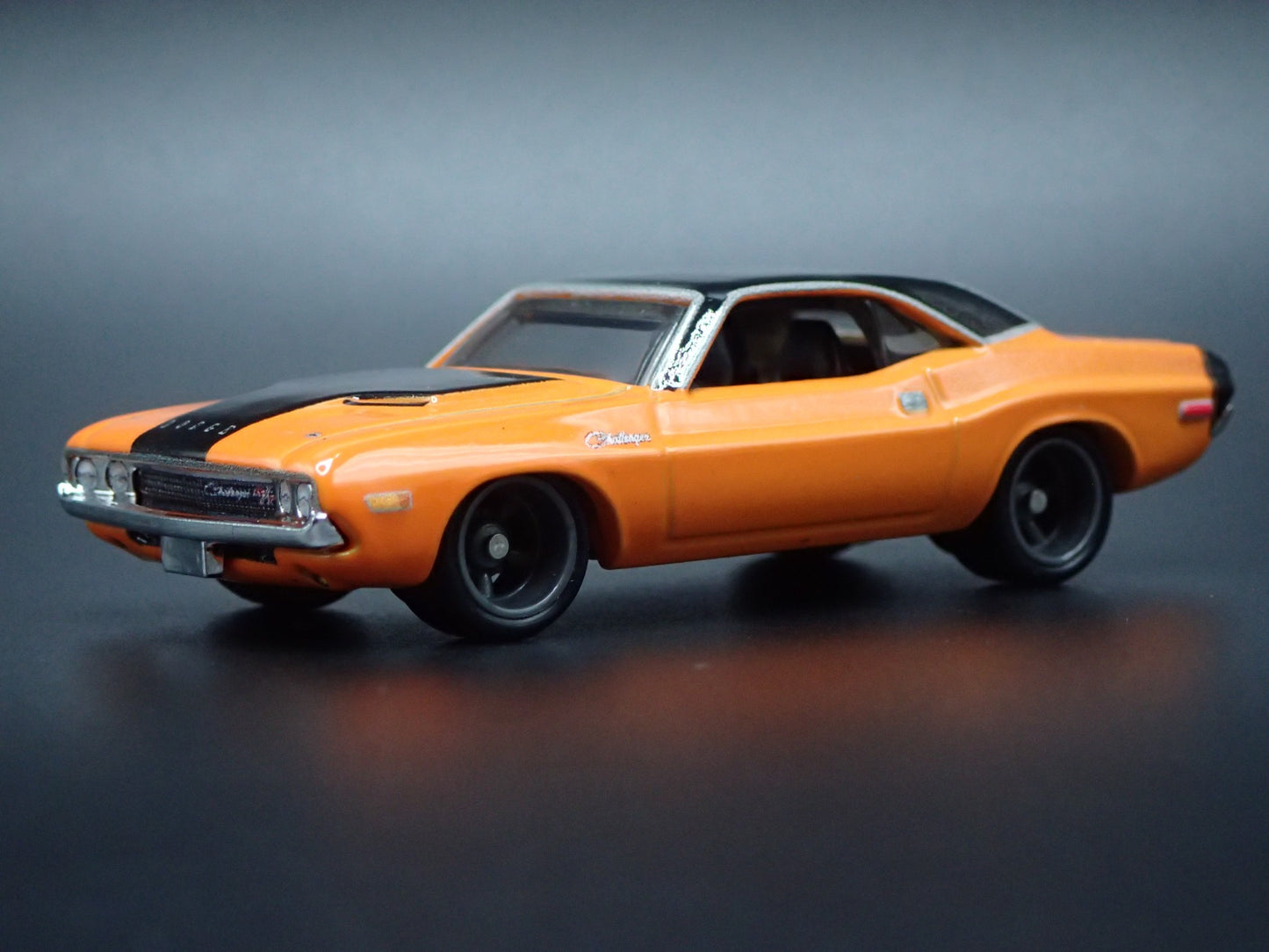 1970 70 DODGE CHALLENGER RT ORANGE 1:64 SCALE COLLECTIBLE DIECAST MODEL CAR