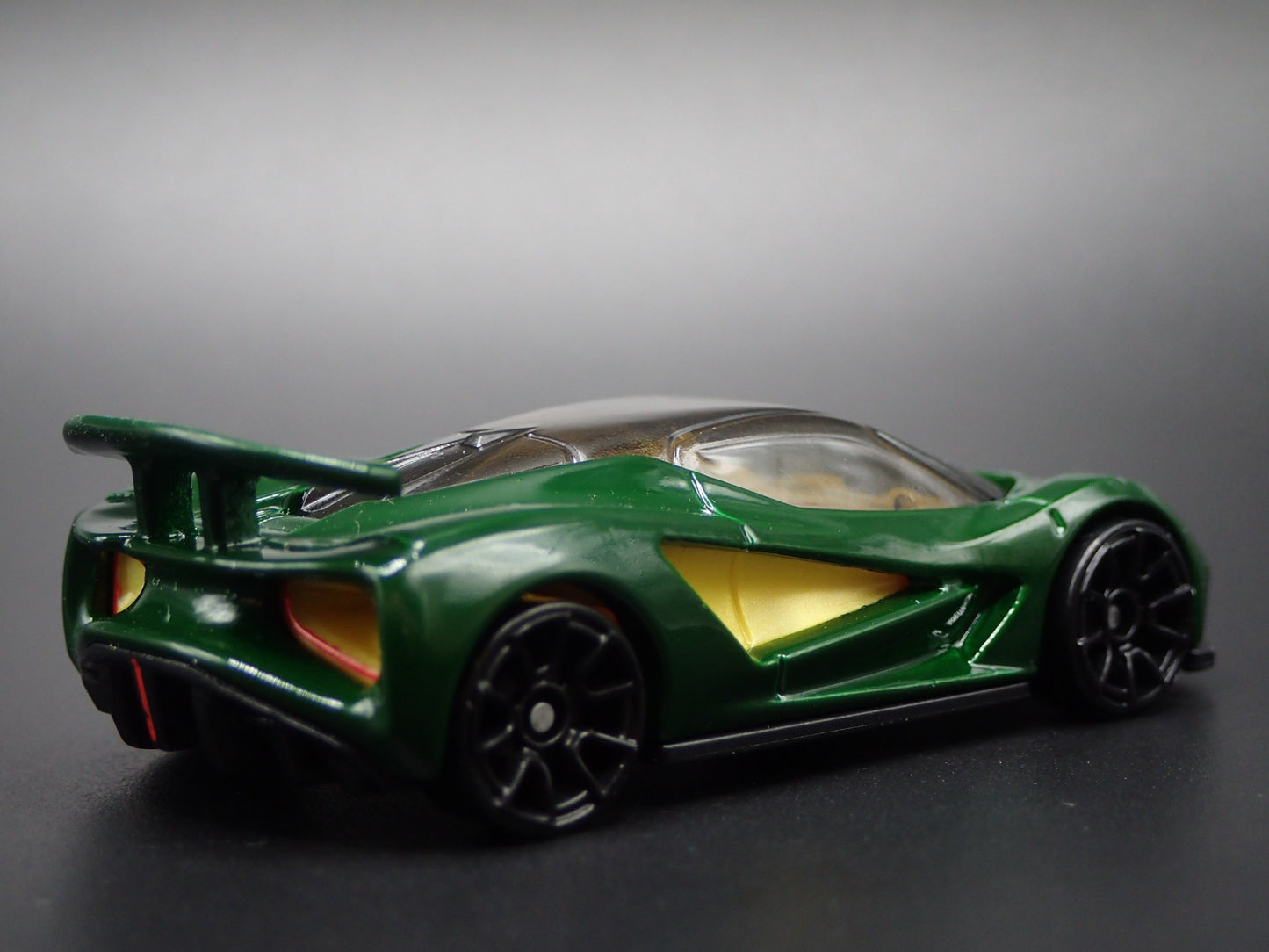2023-2024 LOTUS EVIJA GREEN 1/64 SCALE COLLECTIBLE DIORAMA DIECAST MODEL CAR