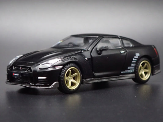 1993-1998 NISSAN SKYLINE GTR BCNR33 BLACK 1:64 SCALE DIORAMA DIECAST MODEL CAR