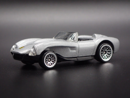 1952-1964 FERRARI 250 CONVERTIBLE SILVER 1:64 SCALE DIORAMA DIECAST MODEL CAR