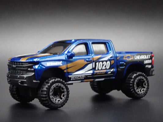 2019 19 CHEVY CHEVROLET SILVERADO LT TRAIL BOSS 1:64 SCALE DIECAST MODEL CAR