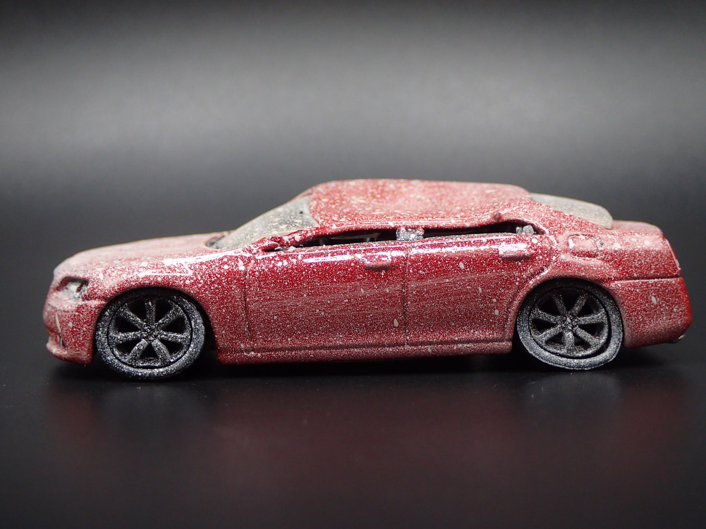 2011-2023 CHRYSLER 300 SRT ROLLOVER WRECK 1:64 SCALE DIORAMA DIECAST MODEL CAR