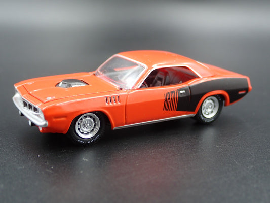 1971 71 PLYMOUTH HEMI CUDA RARE 1:64 SCALE COLLECTIBLE DIORAMA DIECAST MODEL CAR-Burning Rubber Toy Company