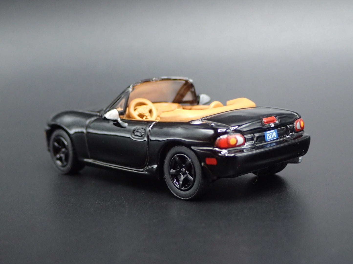 1999-2004 MAZDA MX5 MIATA NB 1:64 SCALE COLLECTIBLE DIORAMA DIECAST MODEL CAR