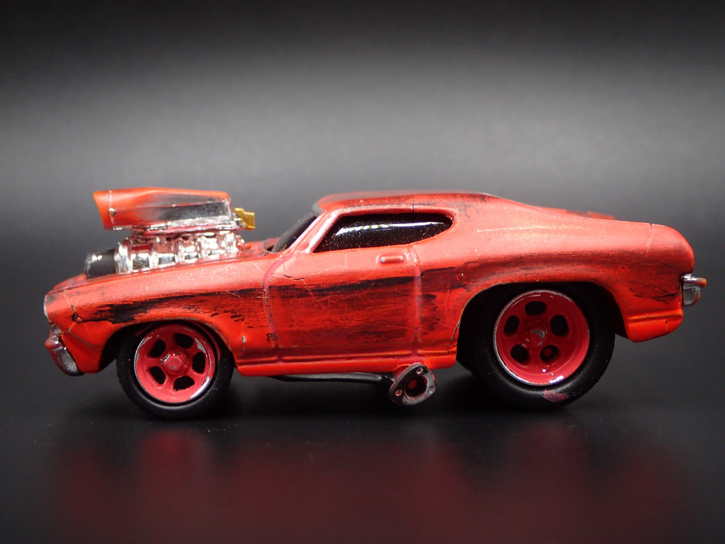 1969 69 CHEVY CHEVROLET CHEVELLE SS BRTC BARN FIND 1:64 SCALE DIECAST MODEL CAR