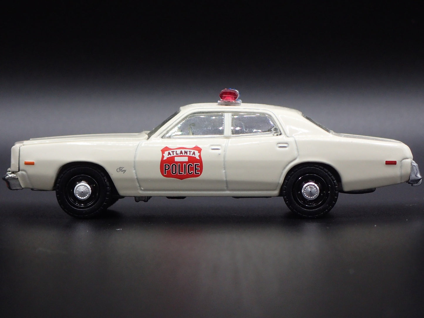 1975 75 PLYMOUTH FURY ATLANTA, GEORGIA POLICE RARE 1:64 SCALE DIECAST MODEL CAR