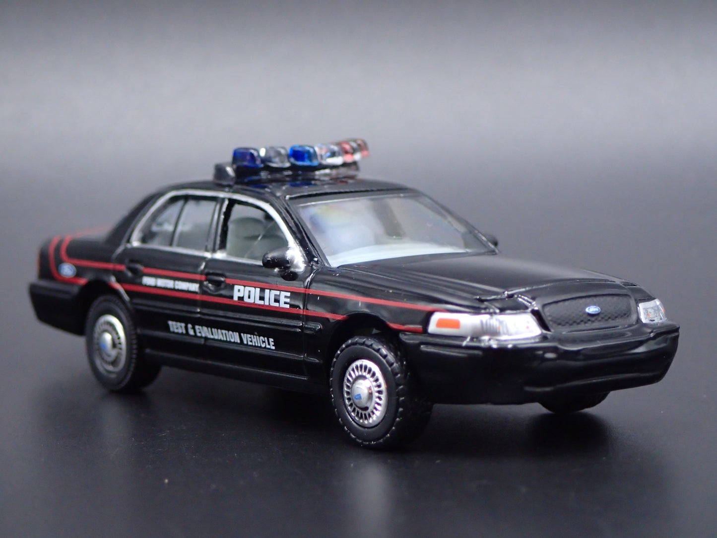 2001 01 FORD CROWN VICTORIA DEARBORN, MI TEST EVAL 1:64 SCALE DIECAST MODEL CAR