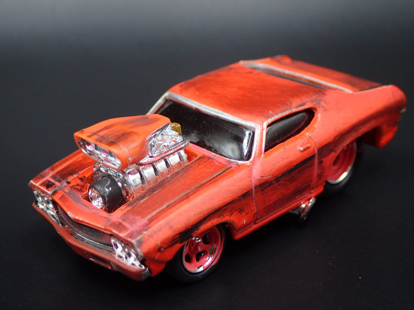 1969 69 CHEVY CHEVROLET CHEVELLE SS BRTC BARN FIND 1:64 SCALE DIECAST MODEL CAR