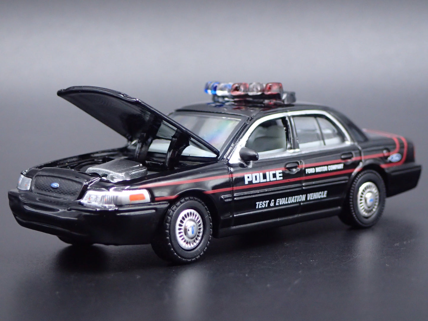 2001 01 FORD CROWN VICTORIA DEARBORN, MI TEST EVAL 1:64 SCALE DIECAST MODEL CAR