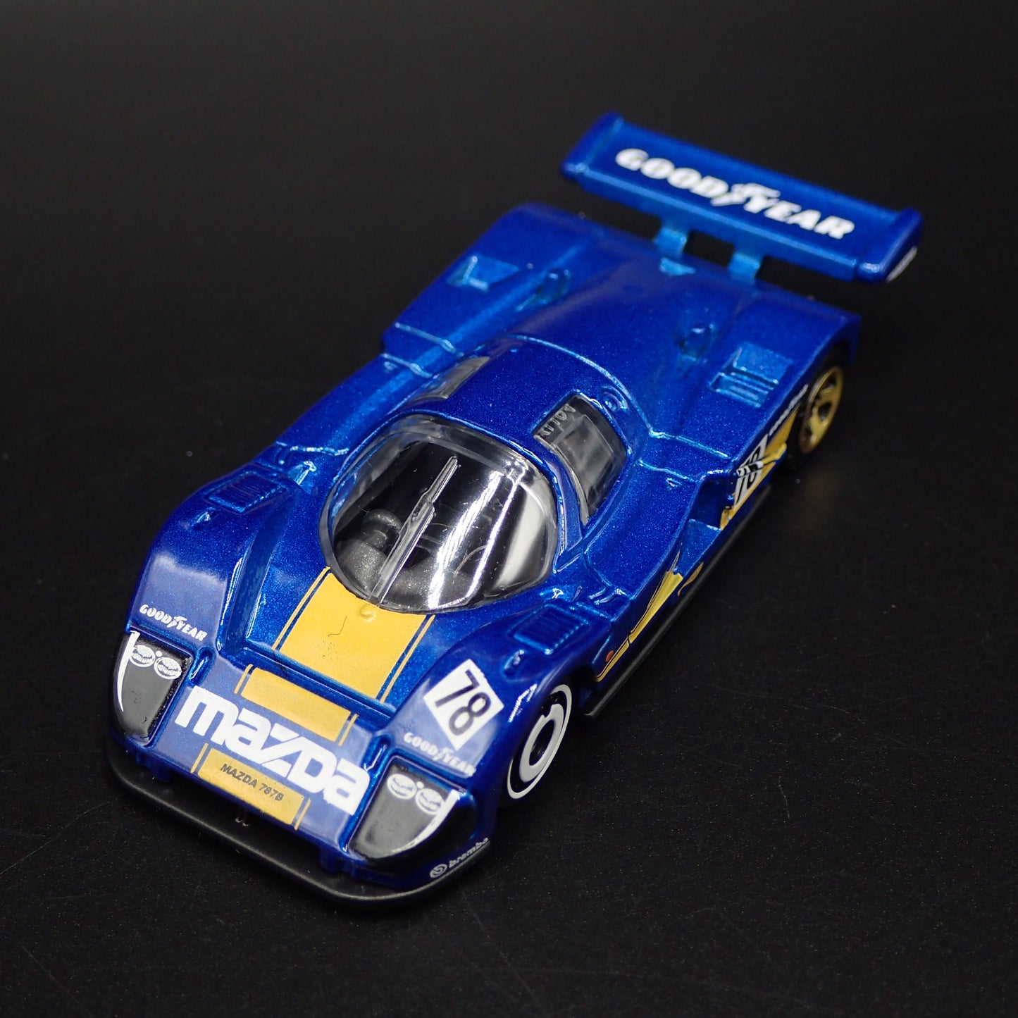 MAZDA 787B RACING CAR GOODYEAR 1:64 SCALE COLLECTIBLE DIORAMA DIECAST MODEL CAR
