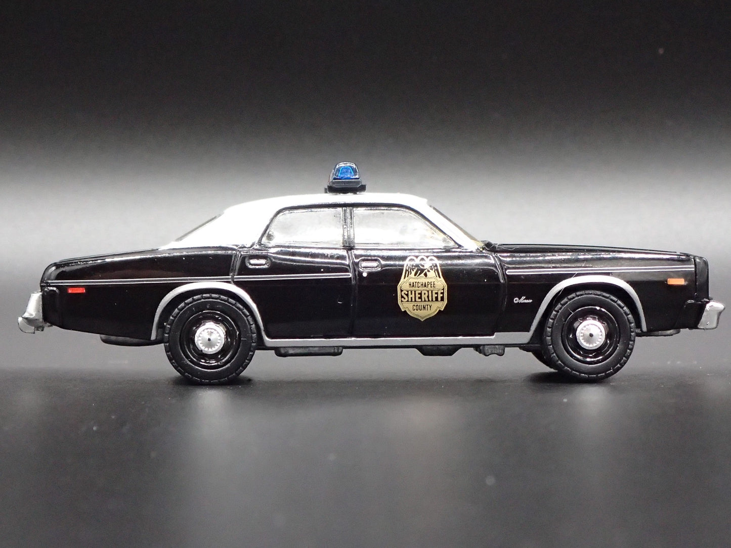 1977 77 DODGE MONACO HATCHAPEE COUNTY SHERIFF BLACK 1/64 SCALE DIECAST MODEL CAR