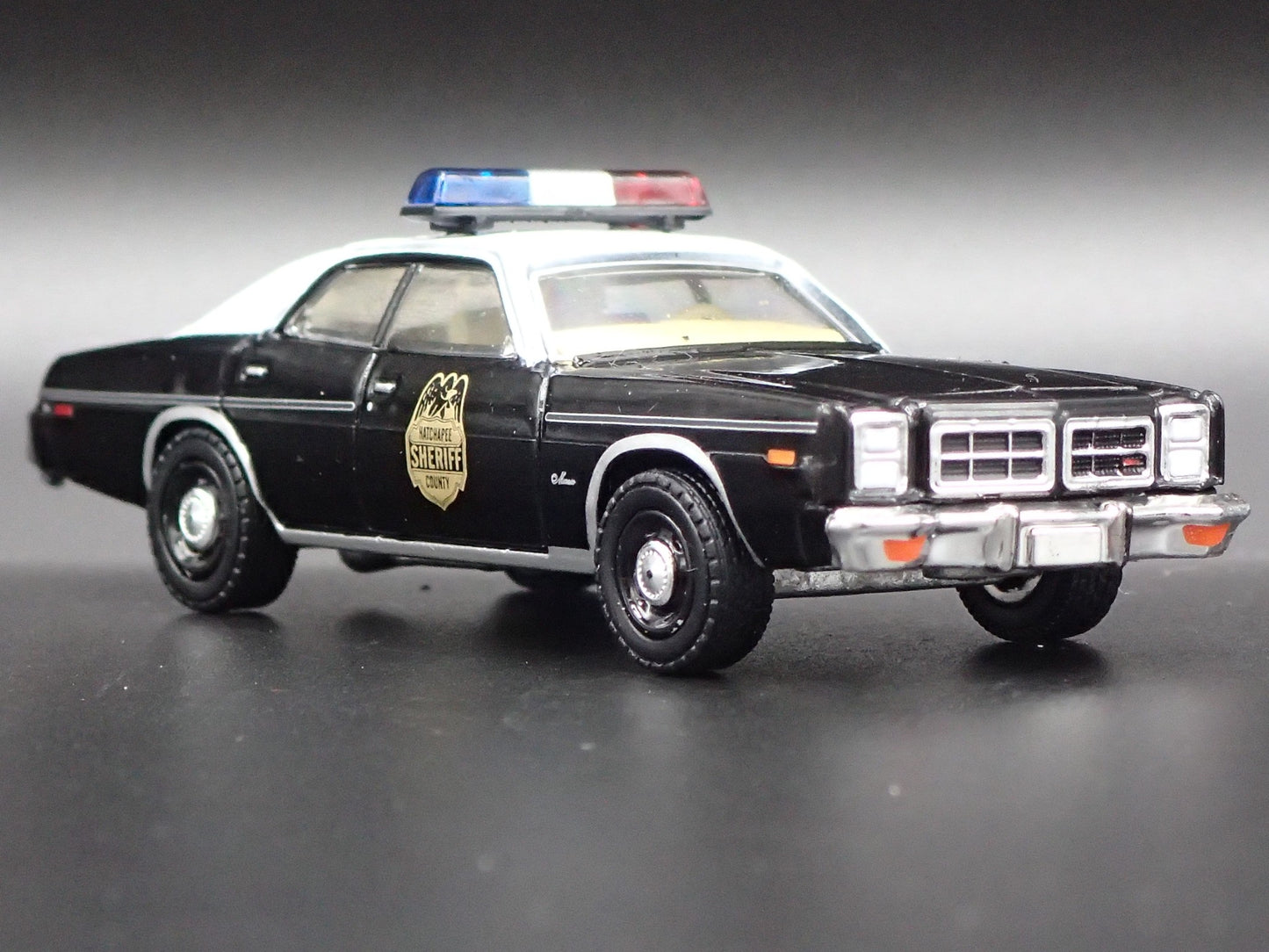 1977 77 DODGE MONACO HATCHAPEE COUNTY SHERIFF BLACK 1/64 SCALE DIECAST MODEL CAR