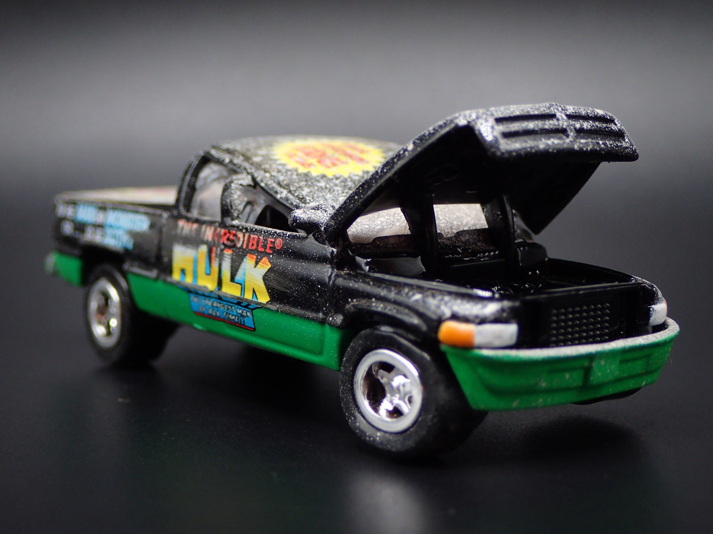 1994-2001 DODGE RAM 1500 PICKUP TRUCK HULK SMASHED  1/64 SCALE DIECAST MODEL