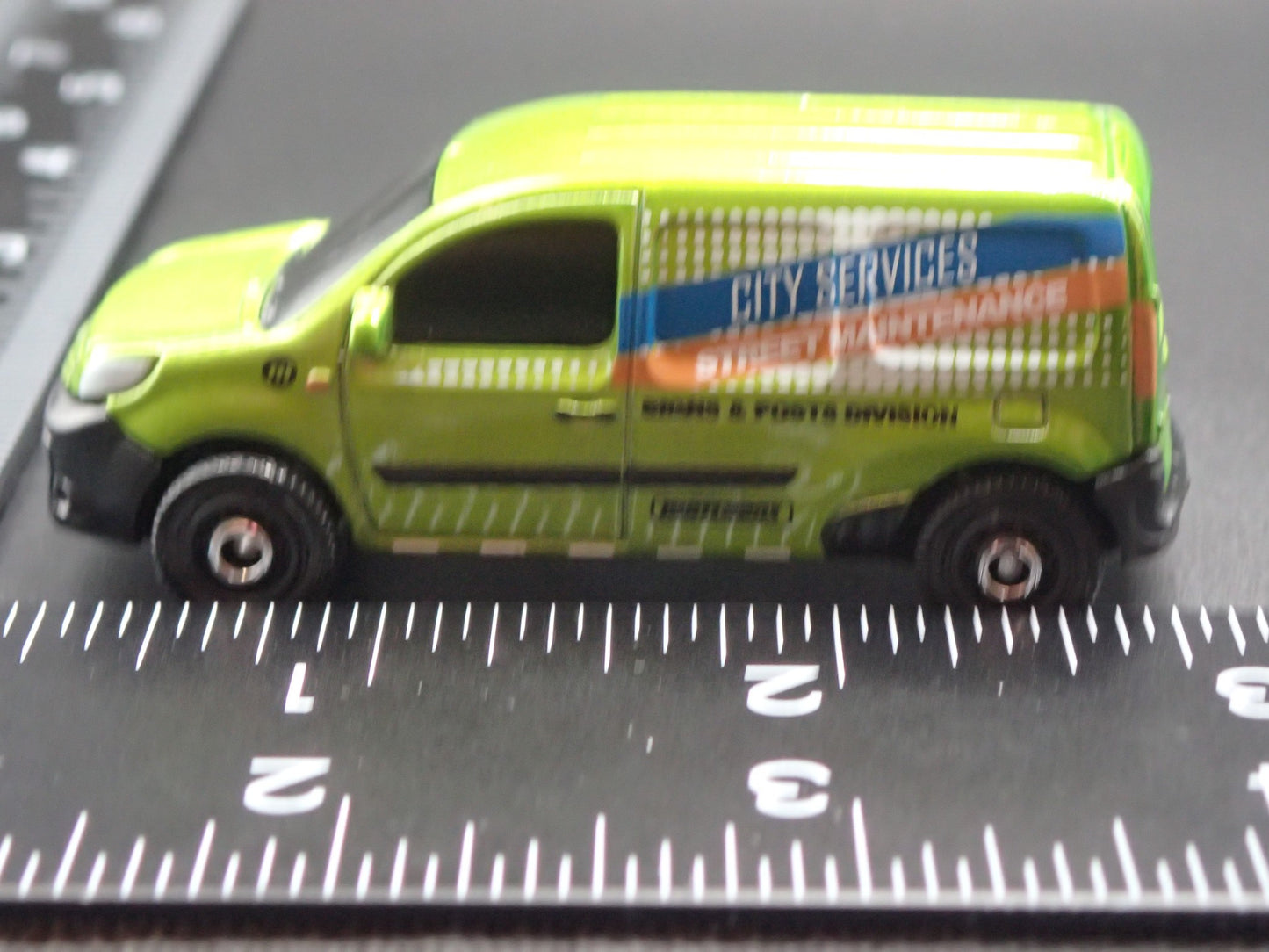 2011-2021 RENAULT KANGOO SPRINTER VAN CITY SERVICES 1:64 MB SCALE DIECAST CAR