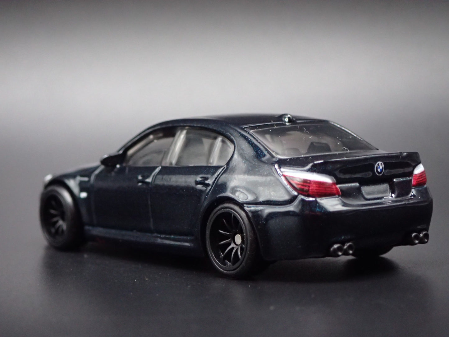 2004-2010 BMW M5 E60 BLACK 4 FOUR DOOR 1:64 SCALE COLLECTIBLE DIECAST MODEL CAR