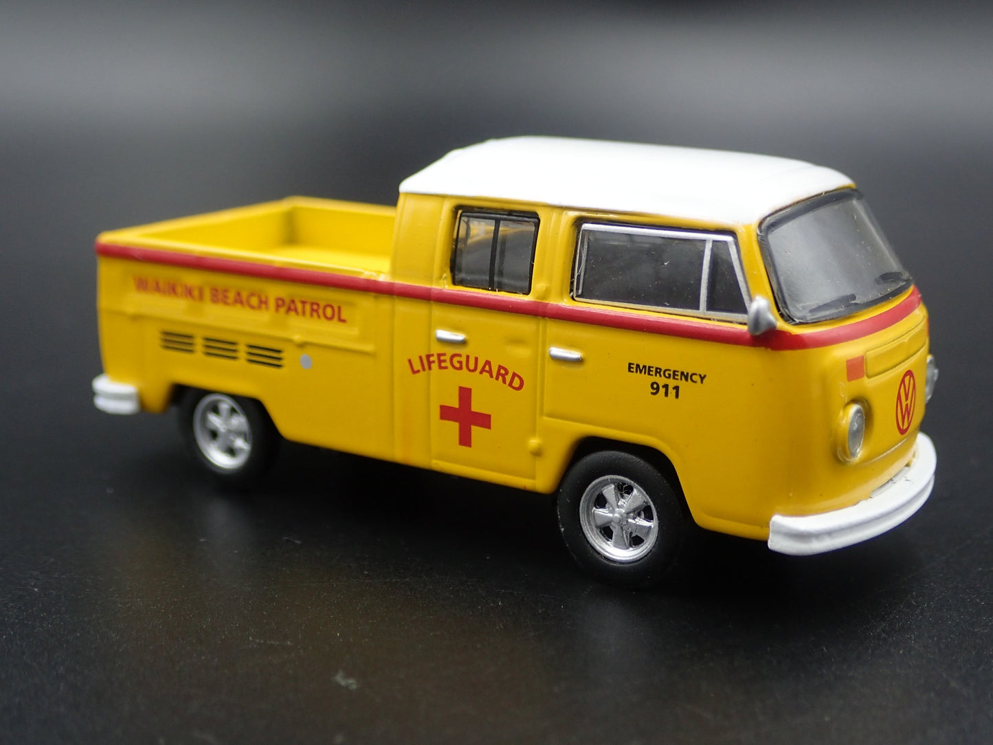 1967-1979 VW VOLKSWAGEN TYPE 2 DOUBLE CAB PICKUP 1/64 SCALE DIECAST MODEL CAR