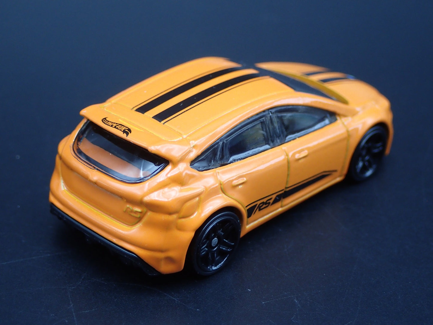 2011 - 2018 FORD FOCUS RS ORANGE RARE 1:64 SCALE COLLECTIBLE DIECAST MODEL CAR