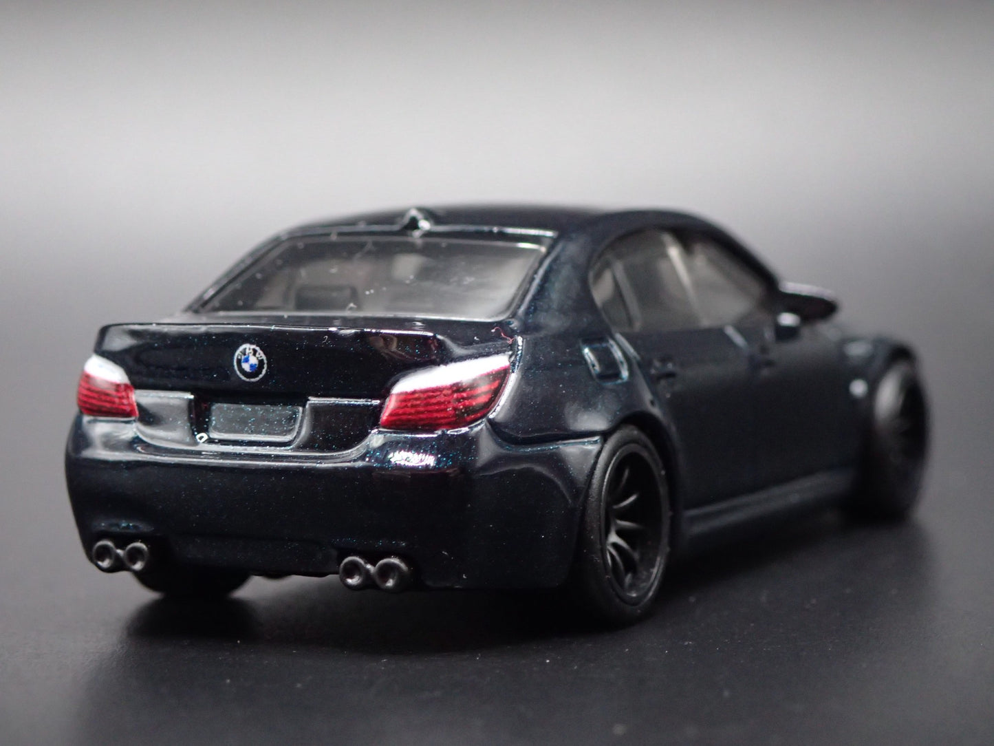 2004-2010 BMW M5 E60 BLACK 4 FOUR DOOR 1:64 SCALE COLLECTIBLE DIECAST MODEL CAR