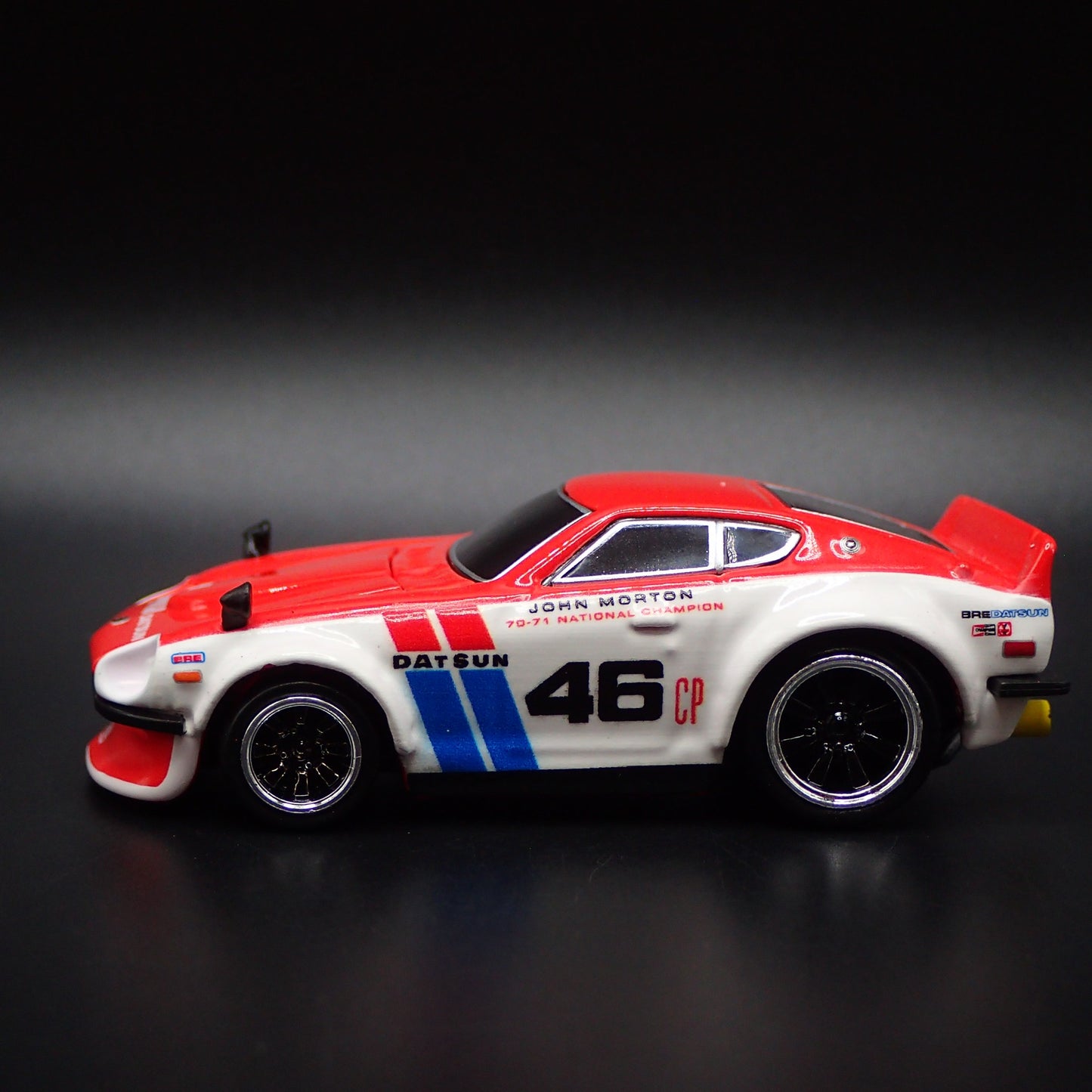 1970-1973 DATSUN 240Z BRE RACE CAR 1:64 SCALE COLLECTIBLE DIECAST MODEL CAR