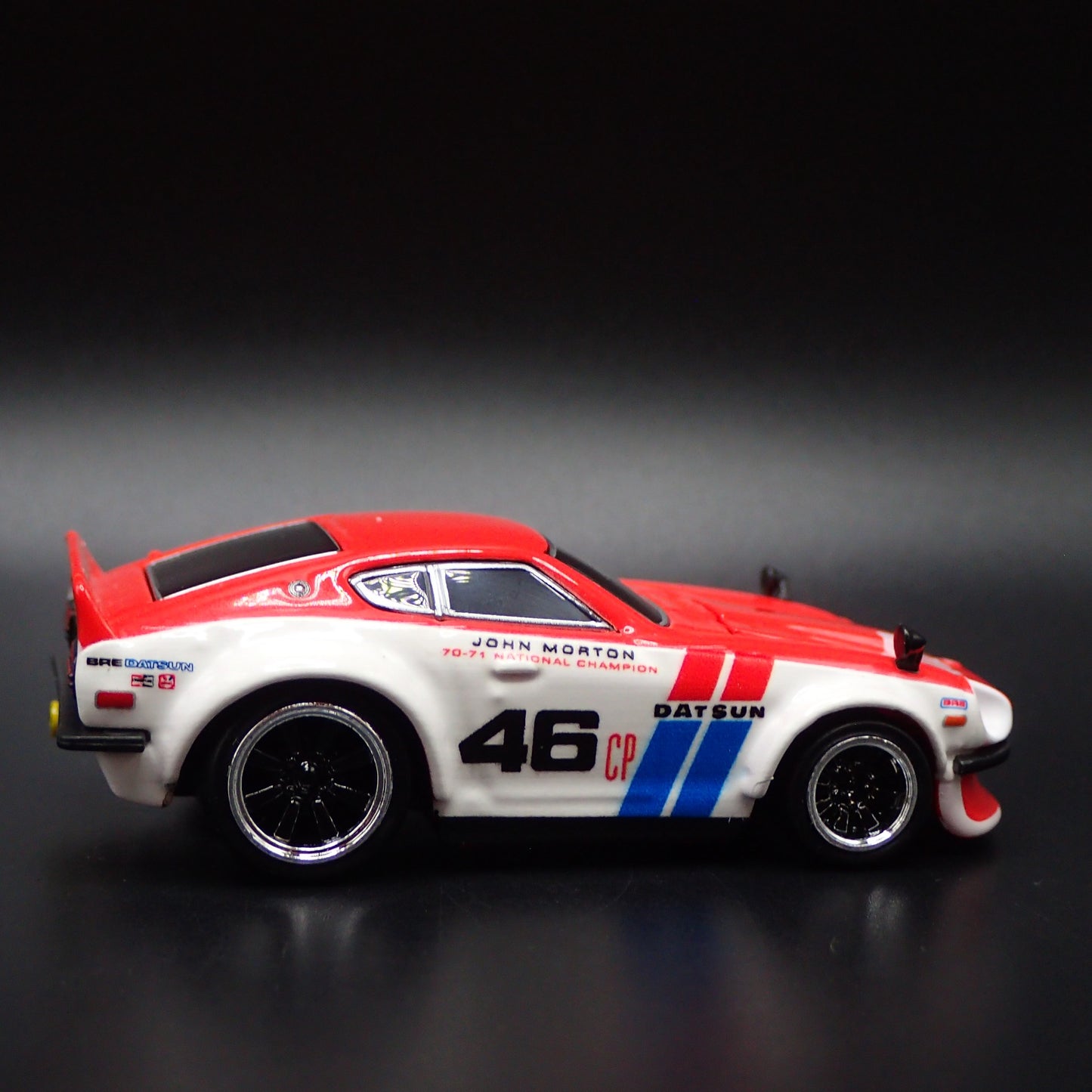1970-1973 DATSUN 240Z BRE RACE CAR 1:64 SCALE COLLECTIBLE DIECAST MODEL CAR