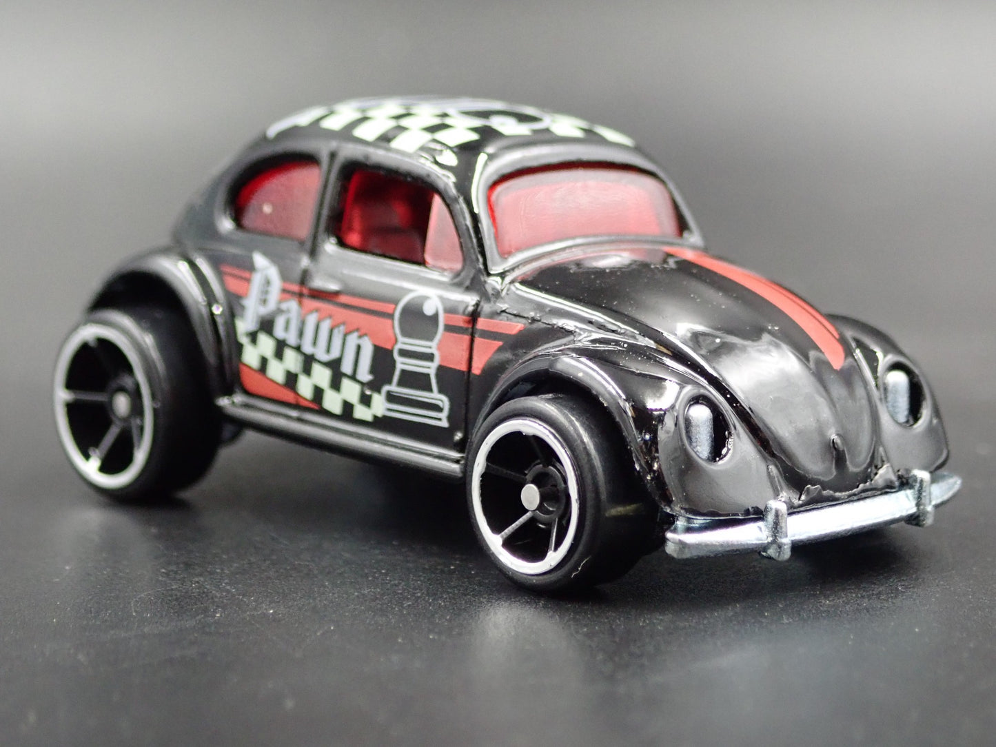 1960-1967 VW VOLKSWAGEN CLASSIC BEETLE BUG 1:64 SCALE DIORAMA DIECAST MODEL CAR