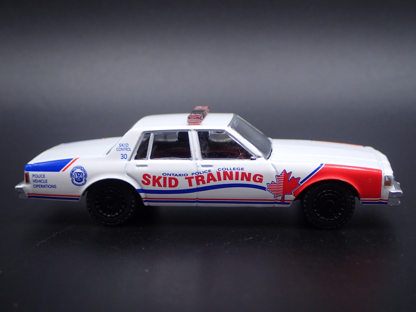 1987 87 CHEVY CHEVROLET CAPRICE ONTARIO, CA POLICE 1/64 SCALE DIECAST MODEL CAR