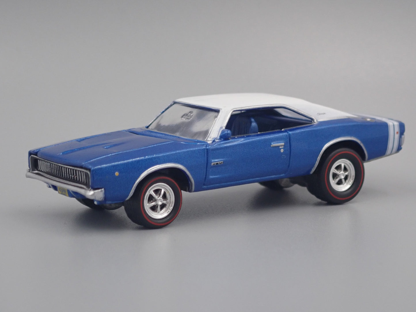 1968 68 DODGE CHARGER R/T HEMI BLUE 1:64 SCALE COLLECTIBLE DIECAST MODEL CAR
