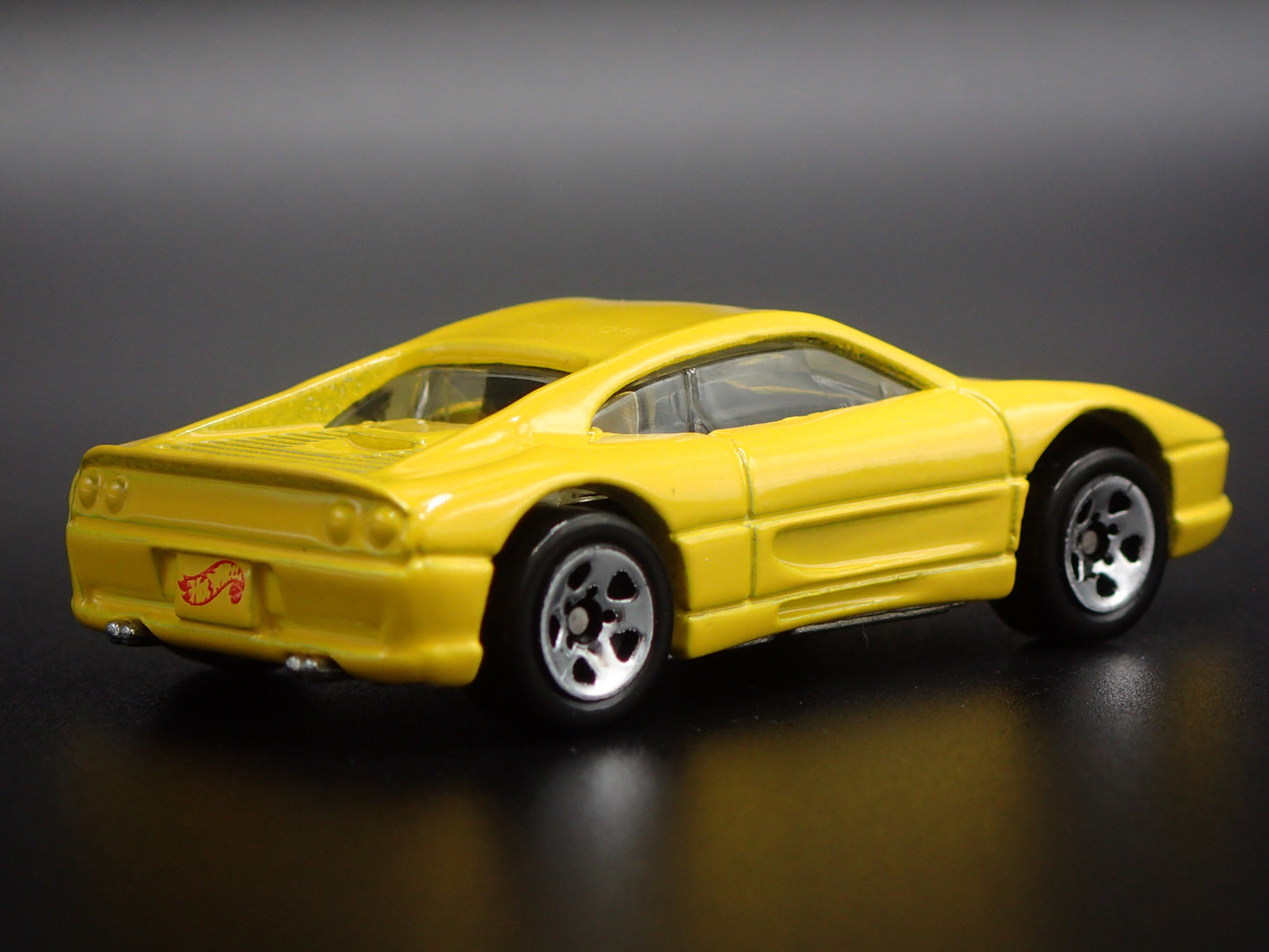 1994-1999 FERRARI 355 YELLOW 1:64 SCALE COLLECTIBLE DIORAMA DIECAST MODEL CAR