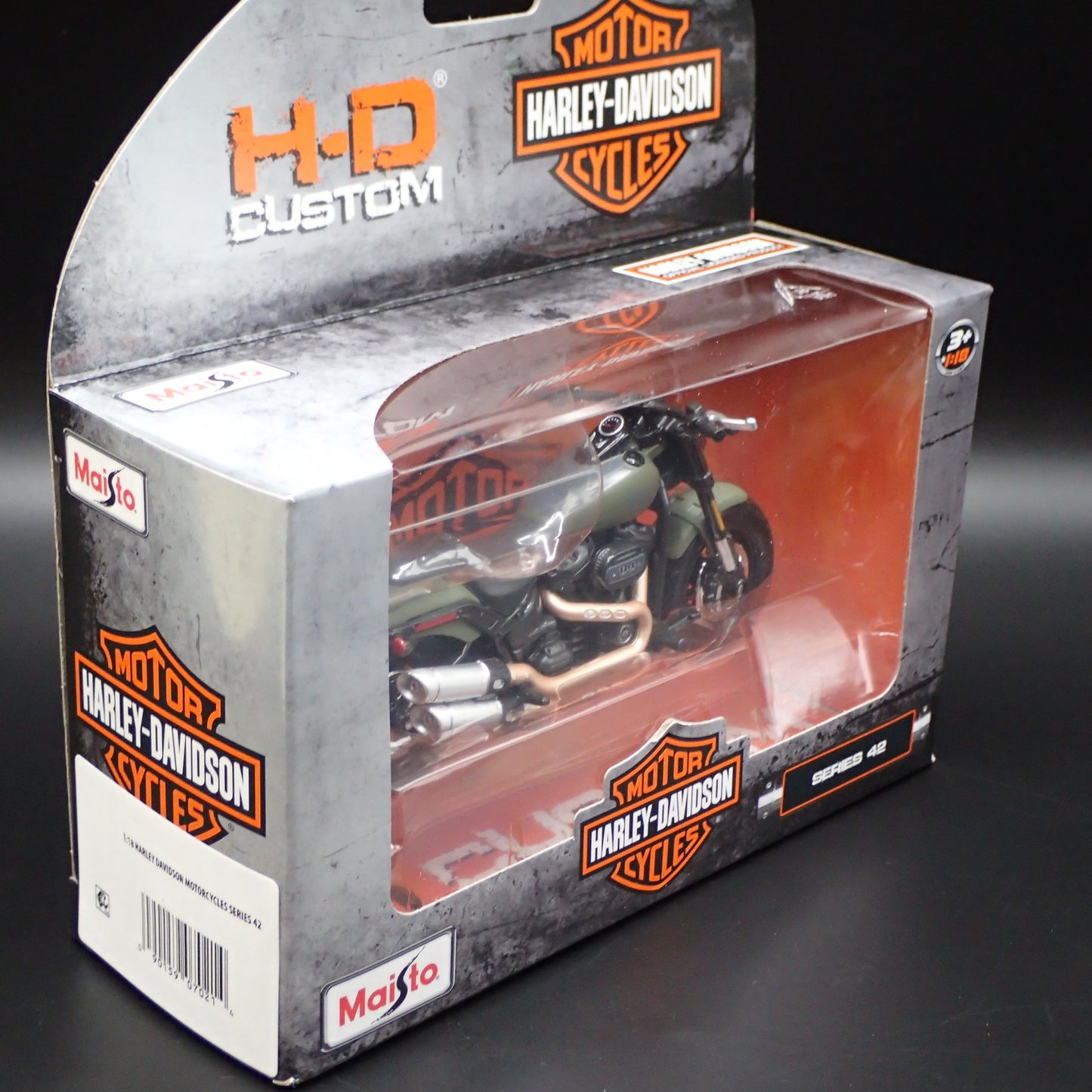 FAT BOB 114 HARLEY DAVIDSON MOTORCYCLE MAISTO SERIES 42 1/18 DIECAST MODEL BIKE