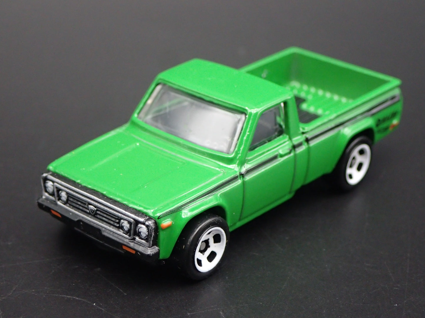 1974-1977 MAZDA REPU PICKUP TRUCK GREEN 1:64 SCALE DIORAMA DIECAST MODEL CAR