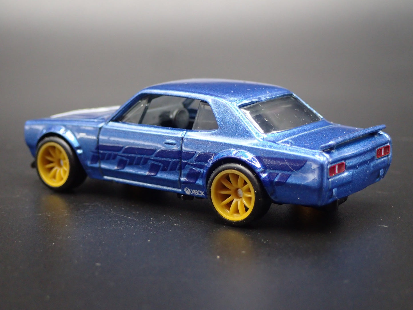 1968-1972 NISSAN SKYLINE HT 2000 GTX FORZA HORIZON 1:64 SCALE DIECAST MODEL CAR