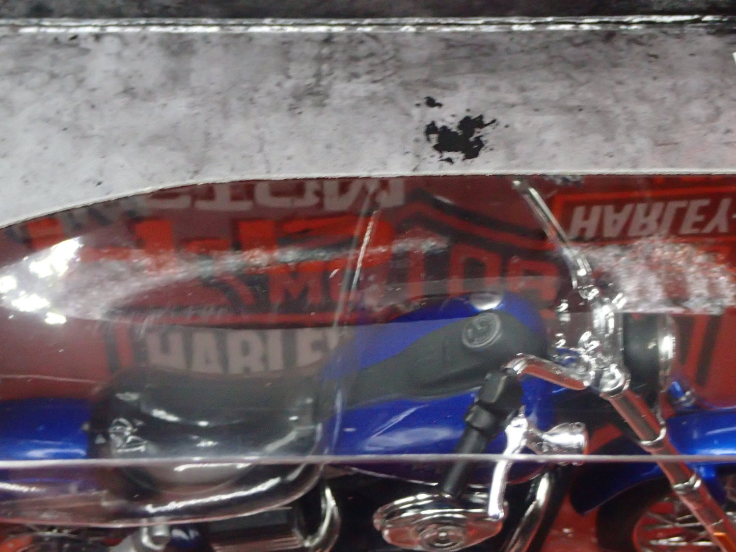 2006 DYNA STREET BOB HARLEY DAVIDSON MOTORCYCLE MAISTO SERIES 44 1/18 MODEL BIKE