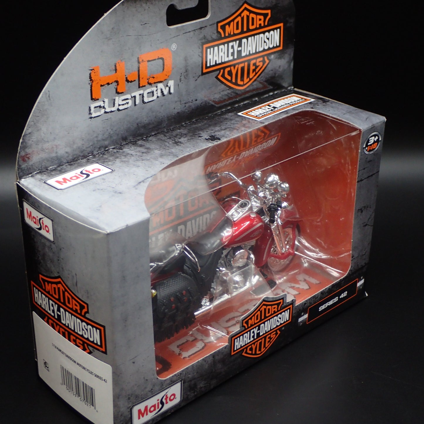 1999 FLSTS HERITAGE SOFTAIL SPRINGER HARLEY DAVIDSON MOTORCYCLE MAISTO 42 1/18