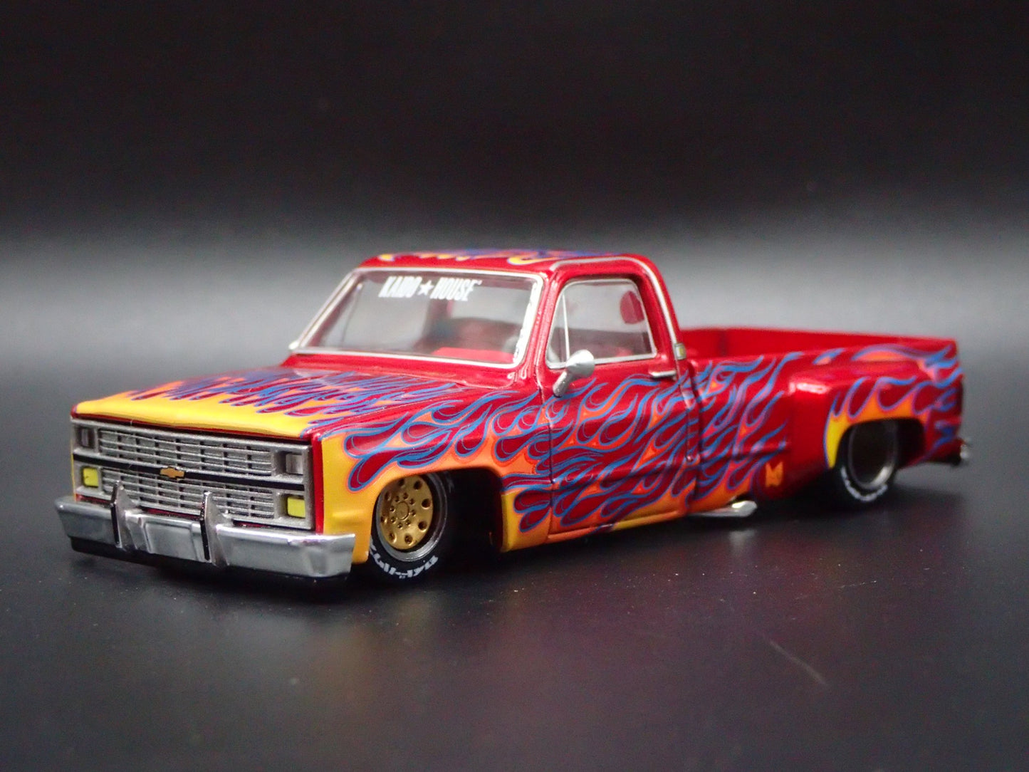 CHEVROLET SILVERADO DUALLY KAIDO FIRE V1 SQUAREBODY TRUCK 1/64 DIECAST MODEL CAR
