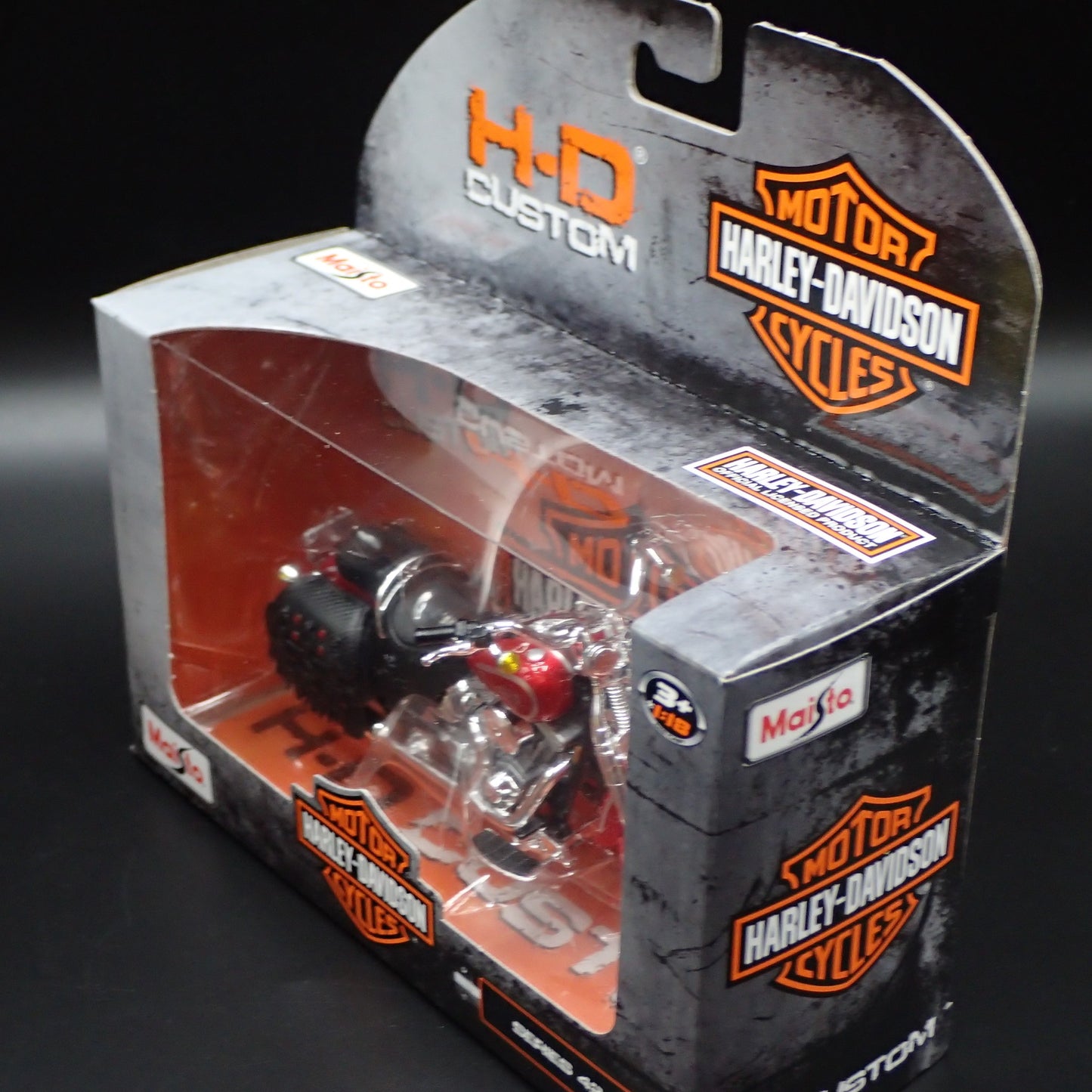 1999 FLSTS HERITAGE SOFTAIL SPRINGER HARLEY DAVIDSON MOTORCYCLE MAISTO 42 1/18