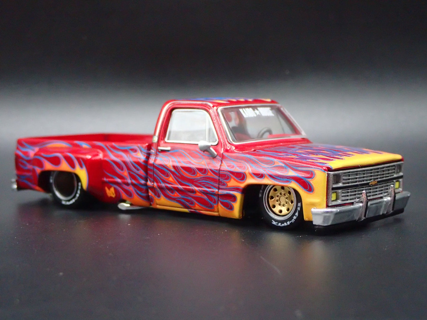 CHEVROLET SILVERADO DUALLY KAIDO FIRE V1 SQUAREBODY TRUCK 1/64 DIECAST MODEL CAR