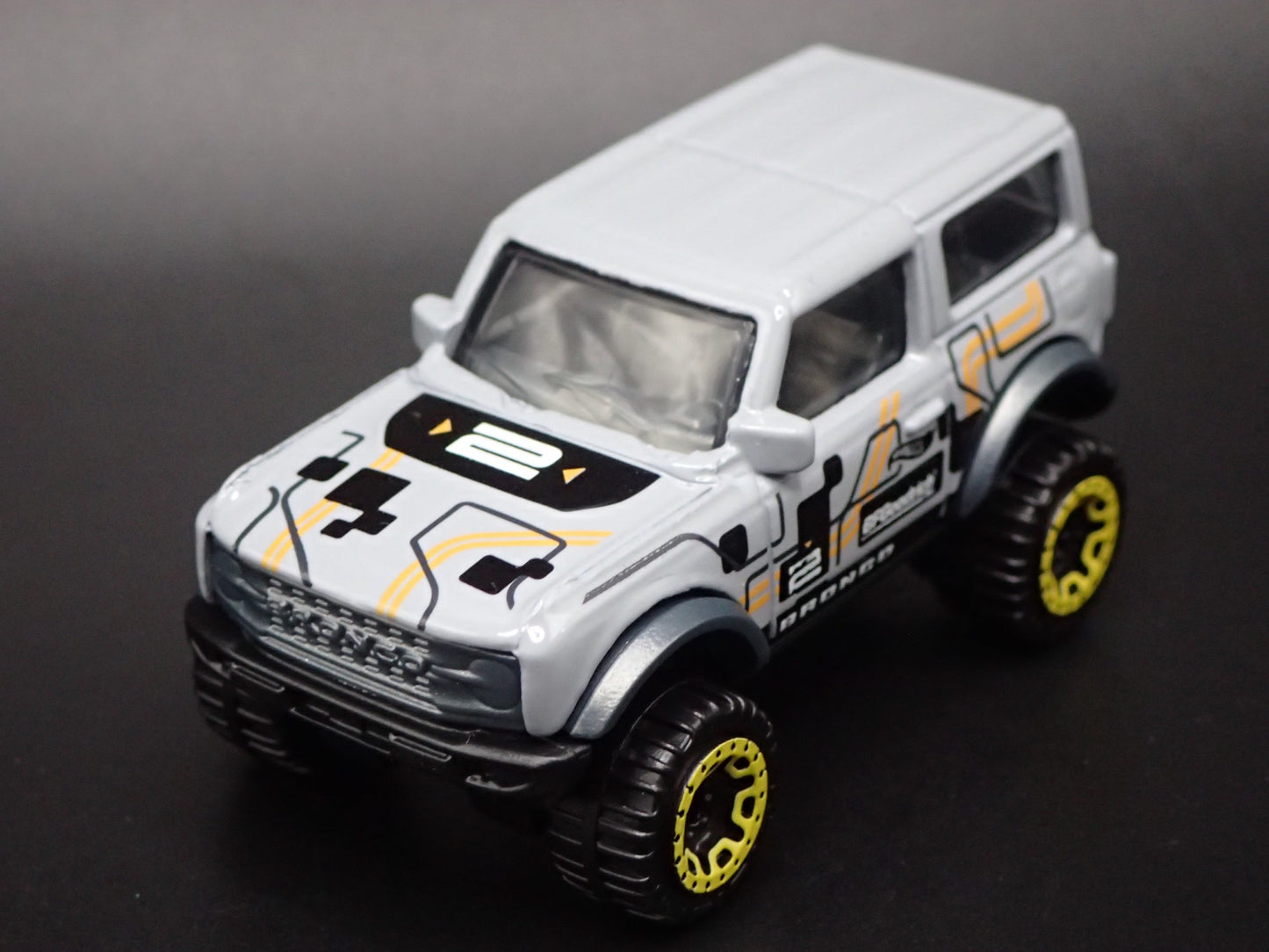 2021-2026 FORD BRONCO 2 TWO DOOR GRAY RARE 1:64 SCALE DIORAMA DIECAST MODEL CAR
