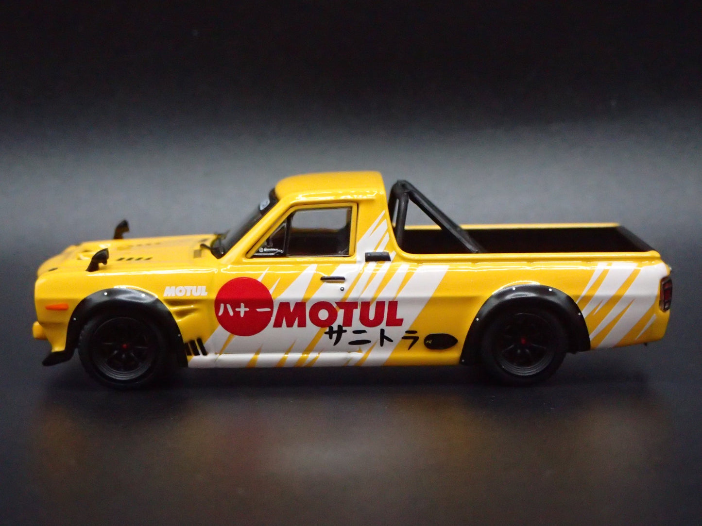 NISSAN SUNNY HAKOTORA PICKUP TRUCK MOTUL JDM 1:64 SCALE DIECAST MODEL CAR
