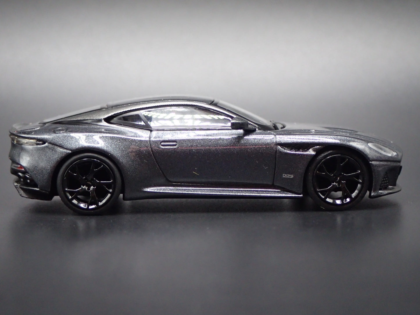 2018-2024 ASTON MARTIN DBS 007 NO TIME TO DIE GRAY 1/64 SCALE DIECAST MODEL CAR