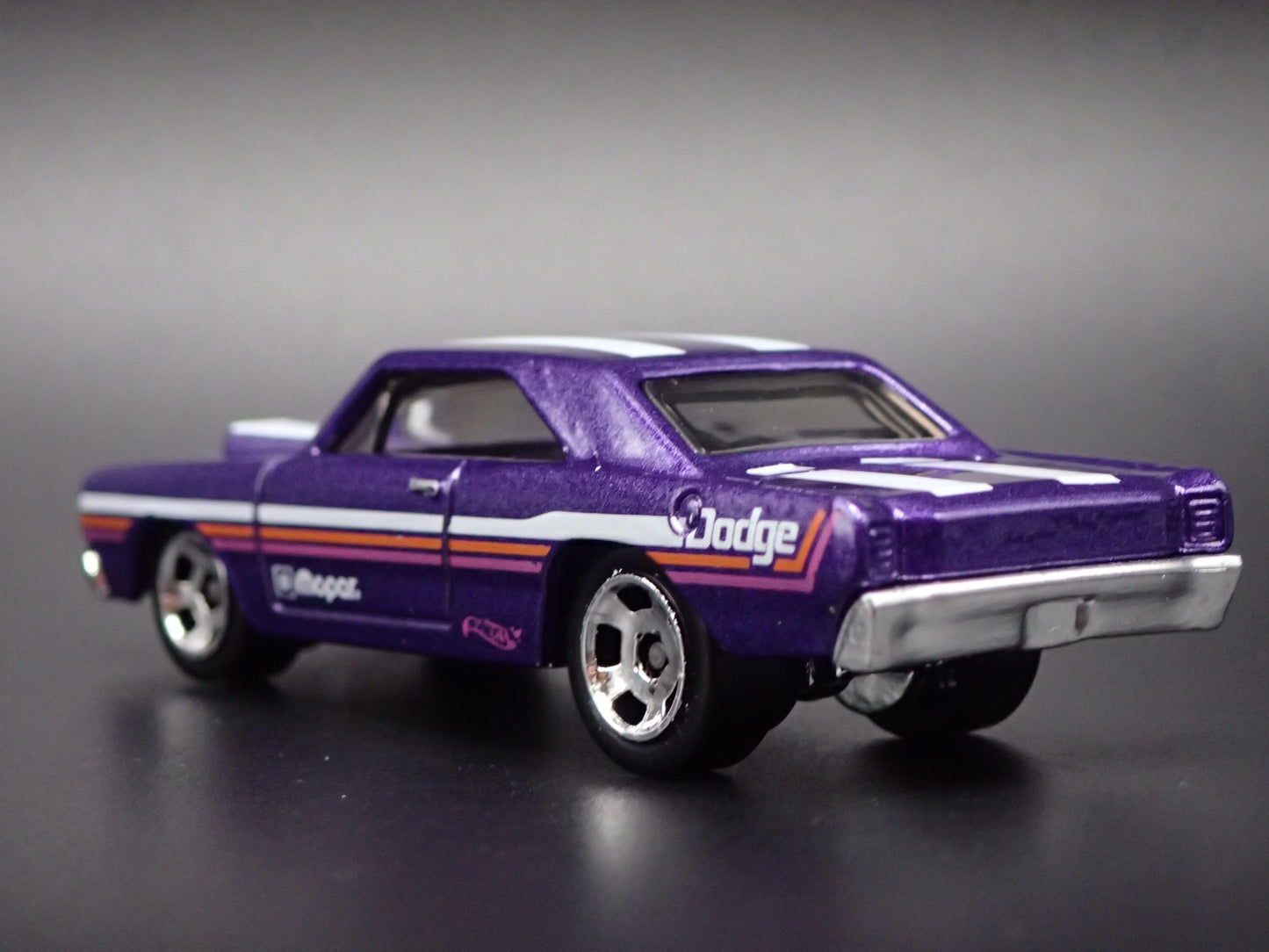 1968 68 DODGE DART NHRA DRAG HOT WHEELS 164 SCALE DIORAMA DIECAST MODEL CAR