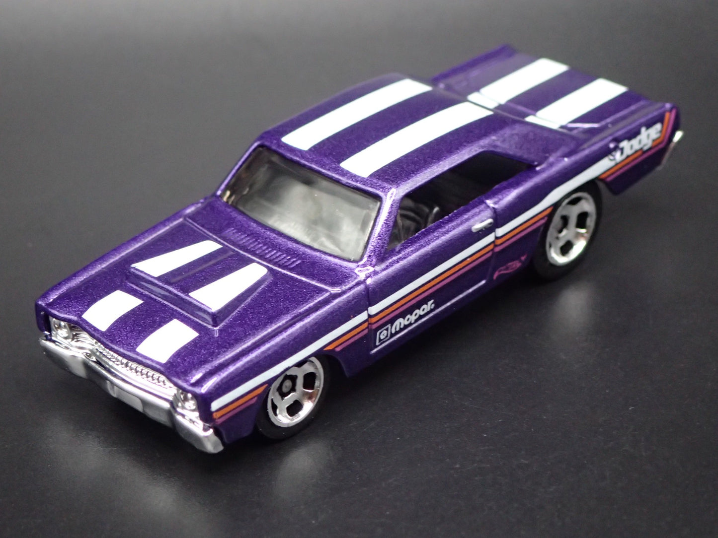 1968 68 DODGE DART NHRA DRAG HOT WHEELS 164 SCALE DIORAMA DIECAST MODEL CAR