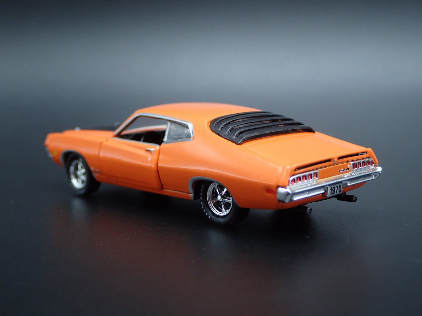 1970 70 FORD TORINO COBRA ORANGE RARE 1:64 SCALE COLLECTIBLE DIECAST MODEL CAR