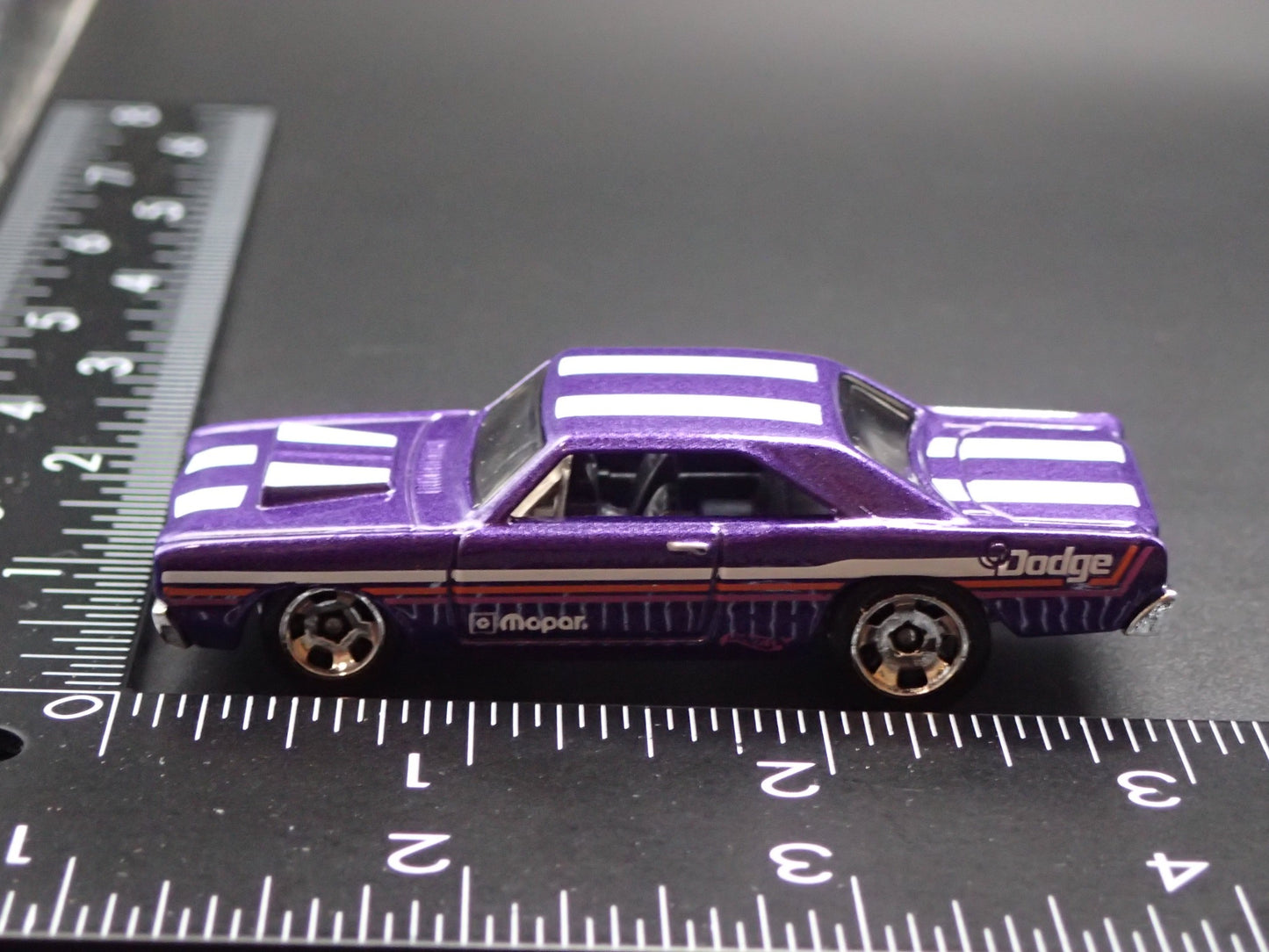 1968 68 DODGE DART NHRA DRAG HOT WHEELS 164 SCALE DIORAMA DIECAST MODEL CAR